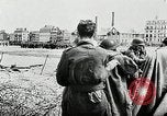 Immagine di I prigionieri di guerra alleati di Dieppe Raid Francia, 1942, secondo 18 filmato di repertorio 65675032714