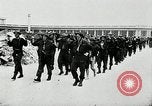 Immagine di I prigionieri di guerra alleati di Dieppe Raid Francia, 1942, secondo 49 filmato di repertorio 65675032714