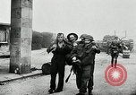 Immagine di I prigionieri di guerra alleati di Dieppe Raid Francia, 1942, secondo 62 filmato di repertorio 65675032714