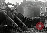 Immagine di Aerei tedeschi bombardamenti di blitz Londra Inghilterra Regno Unito, 1941, secondo 11 filmato di repertorio 65675032716