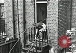Immagine di Aerei tedeschi bombardamenti di blitz Londra Inghilterra Regno Unito, 1941, secondo 23 filmato di repertorio 65675032716