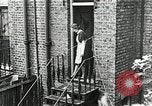 Immagine di Aerei tedeschi bombardamenti di blitz Londra Inghilterra Regno Unito, 1941, secondo 25 filmato di repertorio 65675032716