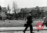 Immagine di Aerei tedeschi bombardamenti di blitz Londra Inghilterra Regno Unito, 1941, secondo 45 filmato di repertorio 65675032716