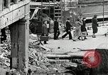 Immagine di Aerei tedeschi bombardamenti di blitz Londra Inghilterra Regno Unito, 1941, secondo 51 filmato di repertorio 65675032716