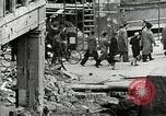 Immagine di Aerei tedeschi bombardamenti di blitz Londra Inghilterra Regno Unito, 1941, secondo 55 filmato di repertorio 65675032716