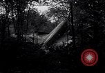 Standbild Airliner Wrack Bethel Connecticut USA, 1934, aus Sekunde 1 historischem Filmmaterial Videoclip 65675032721