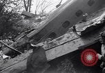 Standbild Airliner Wrack Bethel Connecticut USA, 1934, aus Sekunde 12 historischem Filmmaterial Videoclip 65675032721