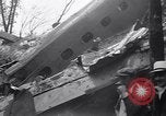 Standbild Airliner Wrack Bethel Connecticut USA, 1934, aus Sekunde 15 historischem Filmmaterial Videoclip 65675032721