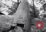 Standbild Airliner Wrack Bethel Connecticut USA, 1934, aus Sekunde 19 historischem Filmmaterial Videoclip 65675032721