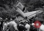 Standbild Airliner Wrack Bethel Connecticut USA, 1934, aus Sekunde 44 historischem Filmmaterial Videoclip 65675032721