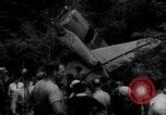 Standbild Airliner Wrack Bethel Connecticut USA, 1934, aus Sekunde 47 historischem Filmmaterial Videoclip 65675032721