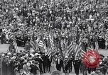 Standbild Katholiken Baltimore Maryland USA, 1934, aus Sekunde 26 historischem Filmmaterial Videoclip 65675032724