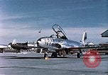 Standbild T-33A-5 Shooting Star United States USA, 1955, aus Sekunde 4 historischem Filmmaterial Videoclip 65675032726