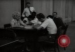 Immagine di Giovani uomini americani Washington DC USA, 1948, secondo 9 filmato di repertorio 65675032738