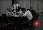 Immagine di Giovani uomini americani Washington DC USA, 1948, secondo 10 filmato di repertorio 65675032738