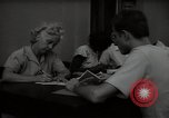 Immagine di Giovani uomini americani Washington DC USA, 1948, secondo 15 filmato di repertorio 65675032738