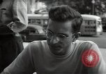 Immagine di Giovani uomini americani Washington DC USA, 1948, secondo 27 filmato di repertorio 65675032738