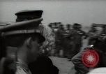 Standbild Mildred Gillars aka Axis Sally ankommen für Testversion Washington DC USA, 1948, aus Sekunde 10 historischem Filmmaterial Videoclip 65675032739