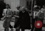 Standbild Mildred Gillars aka Axis Sally ankommen für Testversion Washington DC USA, 1948, aus Sekunde 23 historischem Filmmaterial Videoclip 65675032739