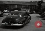 Standbild Mildred Gillars aka Axis Sally ankommen für Testversion Washington DC USA, 1948, aus Sekunde 35 historischem Filmmaterial Videoclip 65675032739