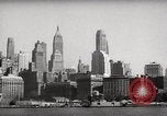 Standbild Wolkenkratzer Ellis Island New York USA, 1948, aus Sekunde 18 historischem Filmmaterial Videoclip 65675032740