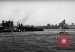 Standbild Wolkenkratzer Ellis Island New York USA, 1948, aus Sekunde 29 historischem Filmmaterial Videoclip 65675032740