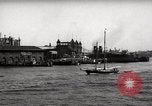 Standbild Wolkenkratzer Ellis Island New York USA, 1948, aus Sekunde 43 historischem Filmmaterial Videoclip 65675032740