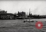 Standbild Wolkenkratzer Ellis Island New York USA, 1948, aus Sekunde 44 historischem Filmmaterial Videoclip 65675032740