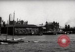 Standbild Wolkenkratzer Ellis Island New York USA, 1948, aus Sekunde 52 historischem Filmmaterial Videoclip 65675032740