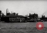 Standbild Wolkenkratzer Ellis Island New York USA, 1948, aus Sekunde 56 historischem Filmmaterial Videoclip 65675032740