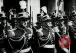 Image La reine Elizabeth Italie, 1961, de la seconde 9 séquences d'archives historiques vidéo 65675032759
