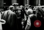 Image La reine Elizabeth Italie, 1961, de la seconde 24 séquences d'archives historiques vidéo 65675032759