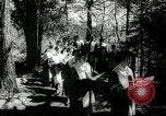 Image célébration de Pâques United States USA, 1962, de la seconde 14 séquences d'archives historiques vidéo 65675032764