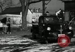 Standbild Menschen Reinigung viel für den Einsatz als Spielplatz Monroe New York USA, 1950, aus Sekunde 46 historischem Filmmaterial Videoclip 65675032772