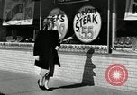 Immagine di Lavoratore auto Detroit Michigan USA, 1950, secondo 48 filmato di repertorio 65675032773