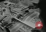 Standbild Familie auto worker Detroit Michigan USA, 1950, aus Sekunde 16 historischem Filmmaterial Videoclip 65675032774
