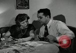 Standbild Familie auto worker Detroit Michigan USA, 1950, aus Sekunde 26 historischem Filmmaterial Videoclip 65675032774