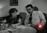 Standbild Familie auto worker Detroit Michigan USA, 1950, aus Sekunde 28 historischem Filmmaterial Videoclip 65675032774