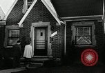 Standbild Familie auto worker Detroit Michigan USA, 1950, aus Sekunde 52 historischem Filmmaterial Videoclip 65675032774