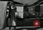 Standbild Familie auto worker Detroit Michigan USA, 1950, aus Sekunde 62 historischem Filmmaterial Videoclip 65675032774