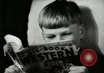 Standbild Cowboy Aktivitäten Marfa Texas USA, 1943, aus Sekunde 52 historischem Filmmaterial Videoclip 65675032775
