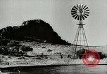 Standbild Arbeitsaktivitäten auf einer Farm und Ranch in Texas United States USA, 1943, aus Sekunde 6 historischem Filmmaterial Videoclip 65675032776