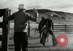 Standbild Arbeitsaktivitäten auf einer Farm und Ranch in Texas United States USA, 1943, aus Sekunde 15 historischem Filmmaterial Videoclip 65675032776