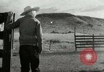 Standbild Arbeitsaktivitäten auf einer Farm und Ranch in Texas United States USA, 1943, aus Sekunde 19 historischem Filmmaterial Videoclip 65675032776