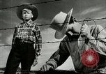 Standbild Arbeitsaktivitäten auf einer Farm und Ranch in Texas United States USA, 1943, aus Sekunde 42 historischem Filmmaterial Videoclip 65675032776