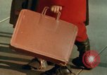 Immagine di Anni Cinquanta mode United States USA, 1958, secondo 29 filmato di repertorio 65675032778
