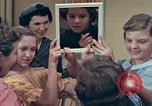 Immagine di Abiti United States USA, 1958, secondo 5 filmato di repertorio 65675032779