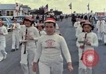 Immagine di Abbigliamento per il tempo libero United States USA, 1958, secondo 16 filmato di repertorio 65675032780