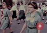 Immagine di Abbigliamento per il tempo libero United States USA, 1958, secondo 18 filmato di repertorio 65675032780