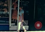 Immagine di Abbigliamento per il tempo libero United States USA, 1958, secondo 1 filmato di repertorio 65675032781